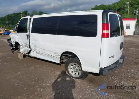 2012 Chevrolet Express 1500 Lt из США, поврежденный, VIN 1GBSGCF43C1141521